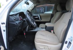 2014 Toyota 4Runner - Thumbnail 21