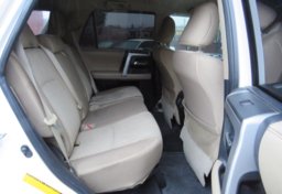 2014 Toyota 4Runner - Thumbnail 26