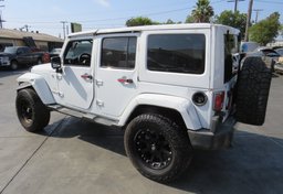 2015 Jeep Wrangler Unlimited - Thumbnail 6