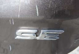 2016 Toyota Sienna - Thumbnail 16