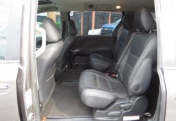 2016 Toyota Sienna - Thumbnail 27