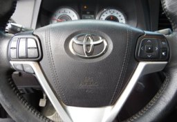 2016 Toyota Sienna - Thumbnail 31