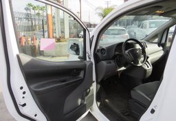 2020 Nissan NV200 Compact Cargo - Thumbnail 19