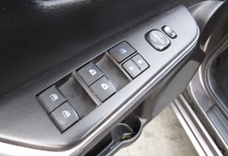 2017 Toyota Camry - Thumbnail 31