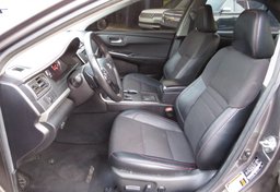 2017 Toyota Camry - Thumbnail 26