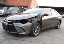 2017 Toyota Camry - Thumbnail 4