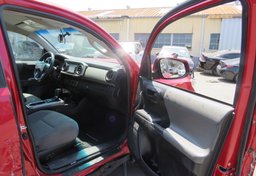 2018 Toyota Tacoma - Thumbnail 21