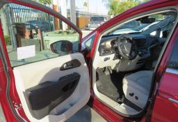 2019 Chrysler Pacifica - Thumbnail 19