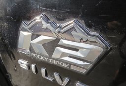 2017 Chevrolet Silverado 1500 - Thumbnail 17