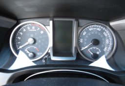 2021 Toyota Tacoma - Thumbnail 32