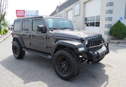 2019 Jeep Wrangler Unlimited - Thumbnail 3