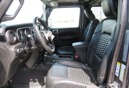 2019 Jeep Wrangler Unlimited - Thumbnail 30