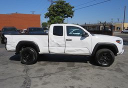 2021 Toyota Tacoma 4WD - Thumbnail 11