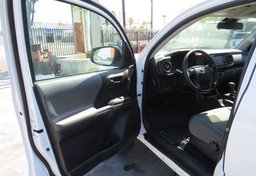 2021 Toyota Tacoma 4WD - Thumbnail 19