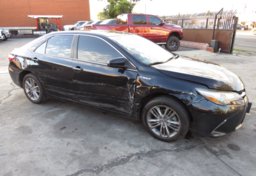 2016 Toyota Camry Hybrid - Thumbnail 1