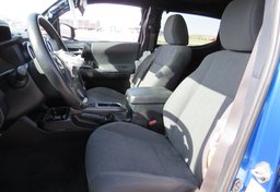 2017 Toyota Tacoma - Thumbnail 30