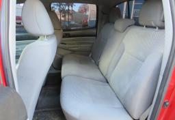 2013 Toyota Tacoma - Thumbnail 28