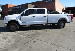 2021 Ford Super Duty F-350 SRW - Thumbnail 3