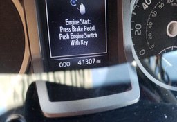 2016 Toyota Tacoma - Thumbnail 8