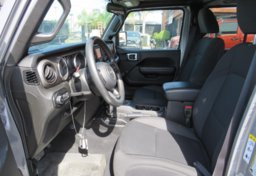 2018 Jeep Wrangler Unlimited - Thumbnail 26