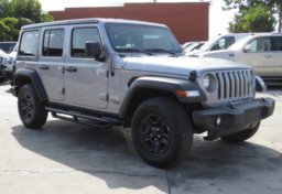 2018 Jeep Wrangler Unlimited - Thumbnail 3