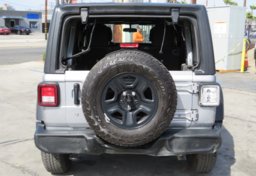 2018 Jeep Wrangler Unlimited - Thumbnail 10