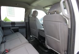 2021 Ford Super Duty F-250 SRW - Thumbnail 25