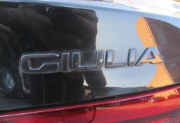 2021 Alfa Romeo Giulia - Thumbnail 13