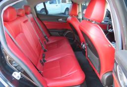 2021 Alfa Romeo Giulia - Thumbnail 30