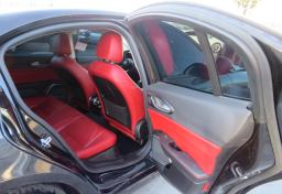 2021 Alfa Romeo Giulia - Thumbnail 23