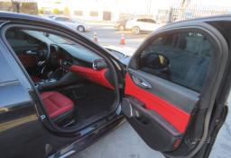 2021 Alfa Romeo Giulia - Thumbnail 21