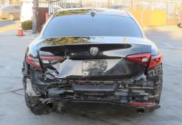 2021 Alfa Romeo Giulia - Thumbnail 12