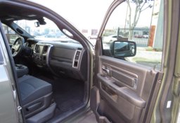 2021 Ram 1500 Classic - Thumbnail 20