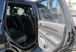 2019 Jeep Grand Cherokee - Thumbnail 22