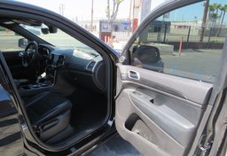 2019 Jeep Grand Cherokee - Thumbnail 20