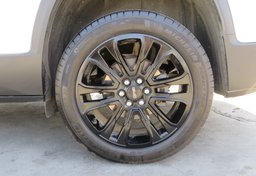 2021 GMC Acadia - Thumbnail 11