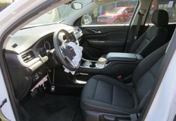 2021 GMC Acadia - Thumbnail 23