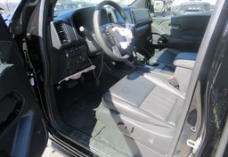 2022 Nissan Frontier - Thumbnail 26