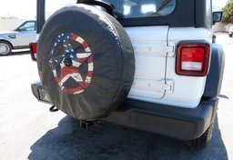 2018 Jeep Wrangler Unlimited - Thumbnail 30