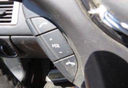 2015 Aston Martin V8 Vantage - Thumbnail 24