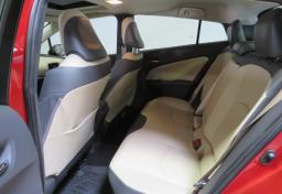 2018 Toyota Prius - Thumbnail 32