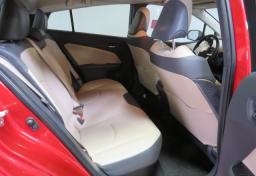 2018 Toyota Prius - Thumbnail 28