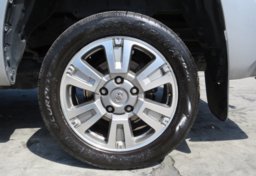 2014 Toyota Tundra  Truck - Thumbnail 17