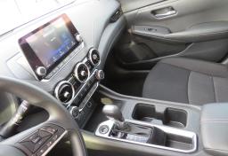 2023 Nissan Sentra - Thumbnail 35