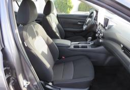 2023 Nissan Sentra - Thumbnail 28