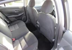 2023 Nissan Sentra - Thumbnail 32