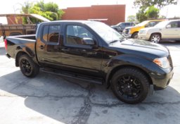 2018 Nissan Frontier - Thumbnail 7