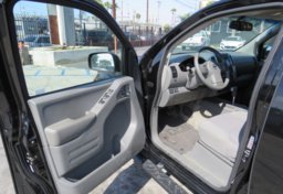 2018 Nissan Frontier - Thumbnail 21