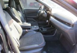 2021 Ford Mustang Mach-E - Thumbnail 30