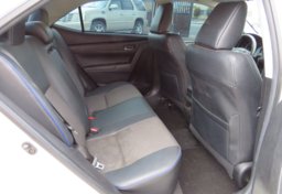 2018 Toyota Corolla - Thumbnail 26